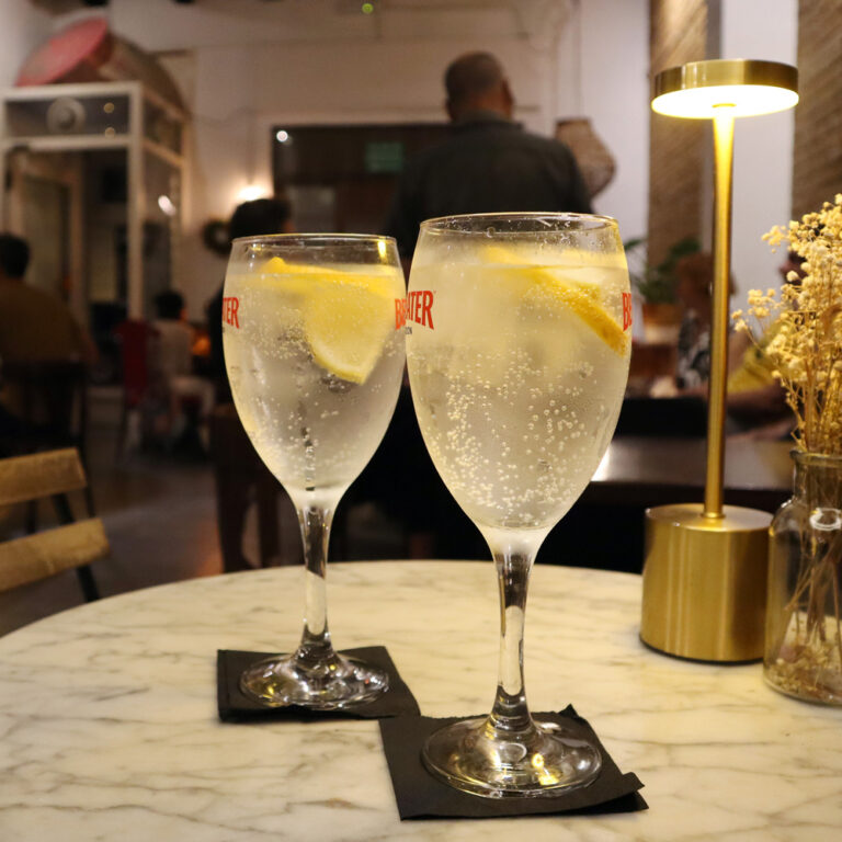 imagen 2 El Abrazo de la China Ruzafa 768x768