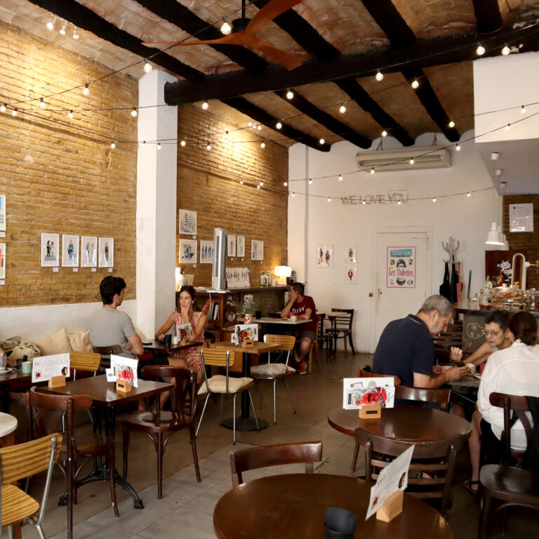 imagen 3 El Abrazo de la China Ruzafa 768x768