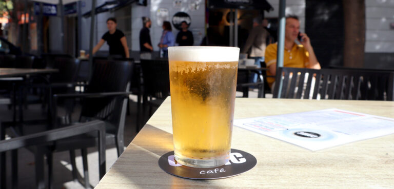 imagen CABECERA Comic Cafe Ruzafa 768x369